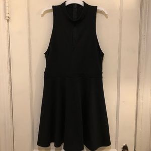Forever 21 Black Keyhole Dress